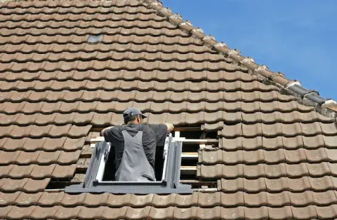 Pose de velux - Le Broc